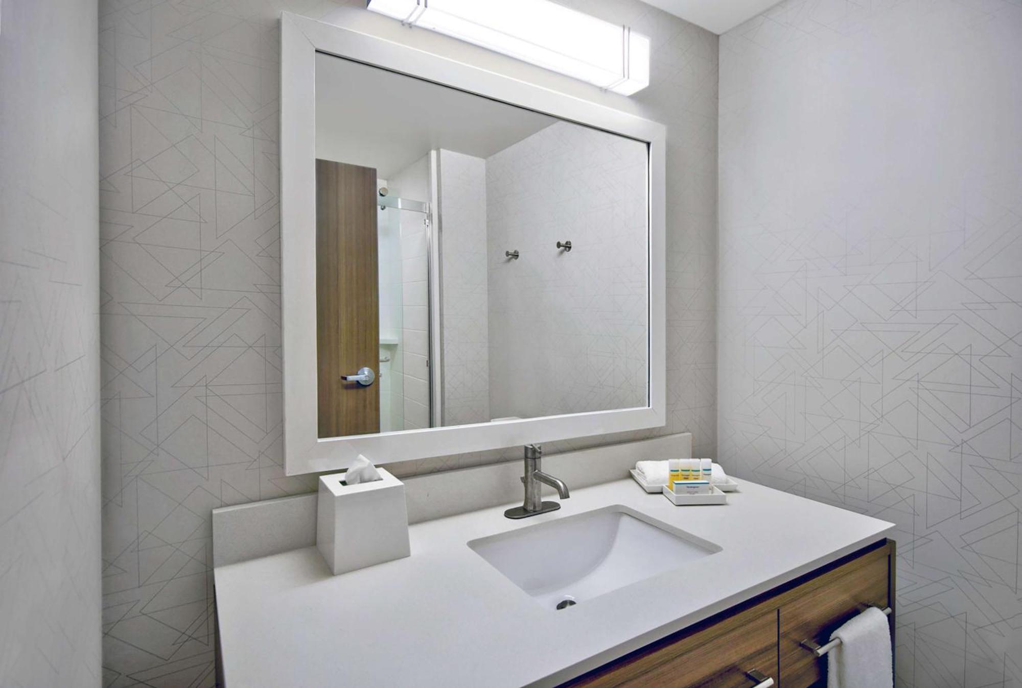 Home2 Suites By Hilton Whitestown - Indianapolis Northwest Bagian luar foto