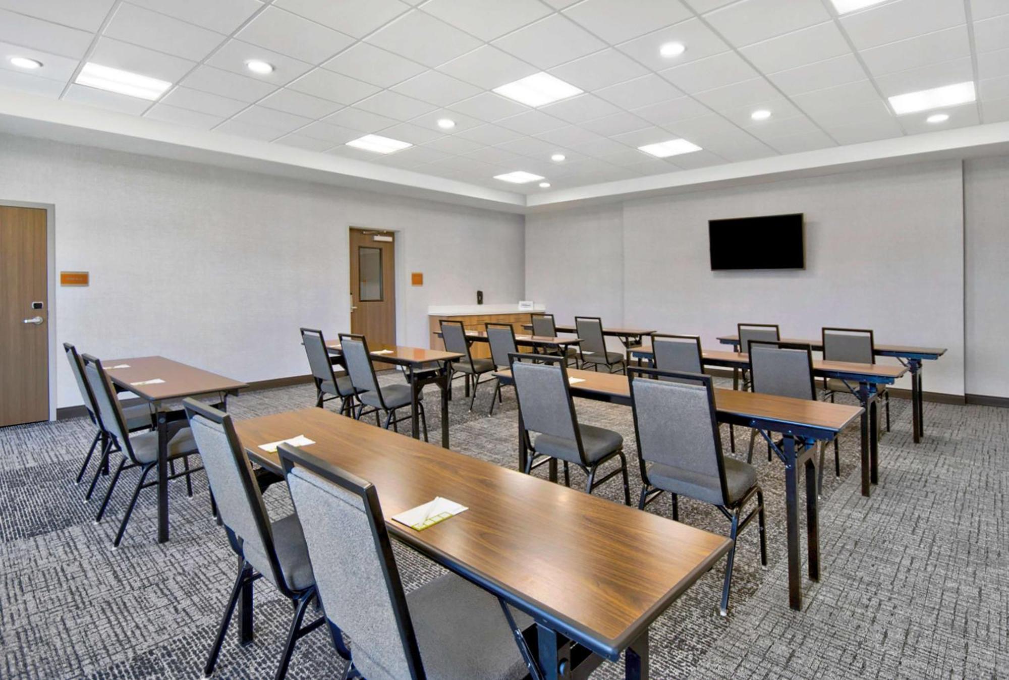 Home2 Suites By Hilton Whitestown - Indianapolis Northwest Bagian luar foto