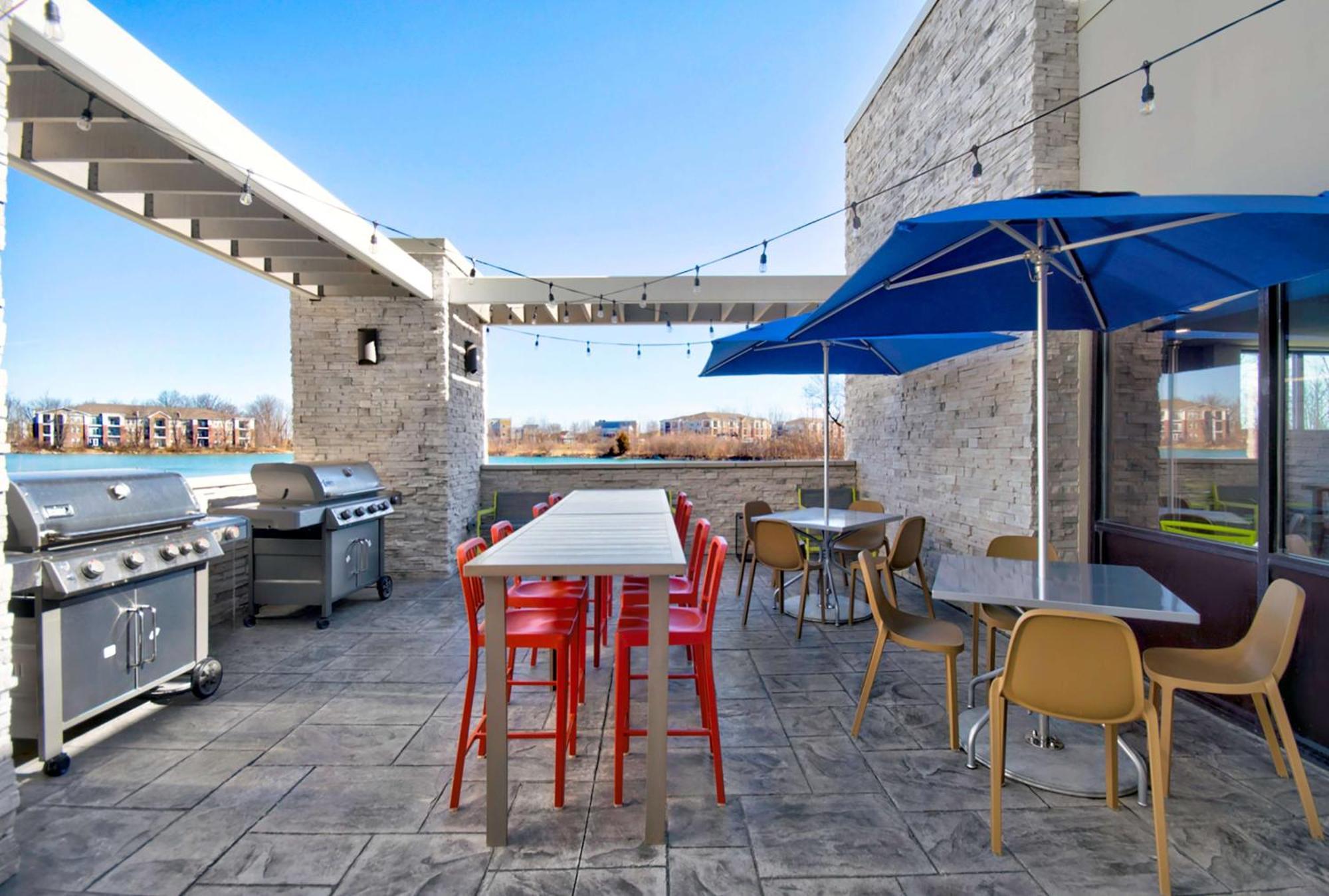Home2 Suites By Hilton Whitestown - Indianapolis Northwest Bagian luar foto